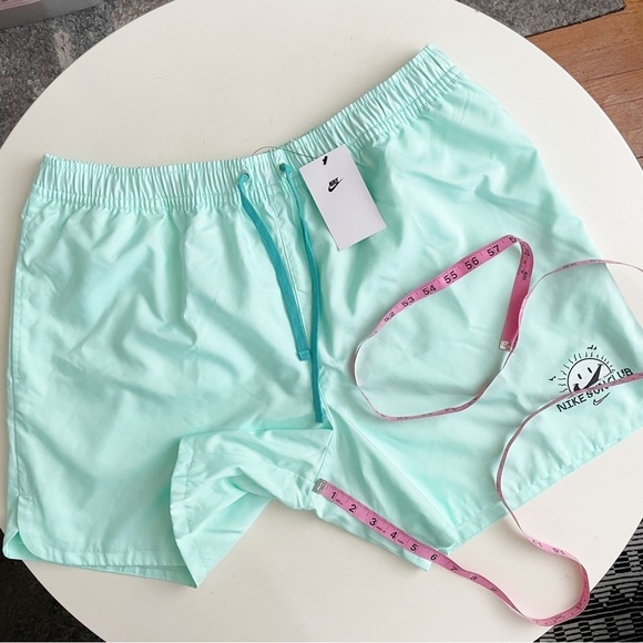 Nike Sportswear Men's Woven Flow Shorts 6” Mint Green Size XXL New - Picture 2 of 10